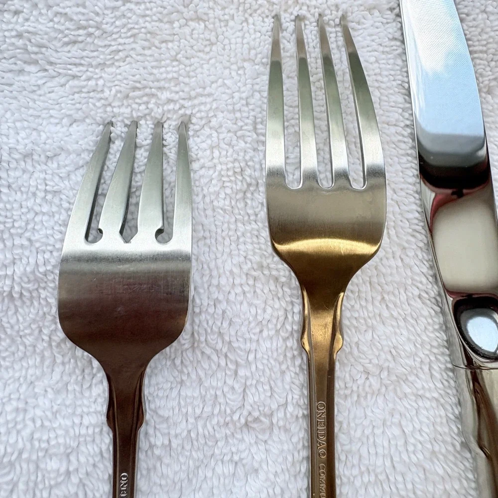 Oneida Community Valley Forge Stainless Flatware 5 Pc. Place Setting Silverware